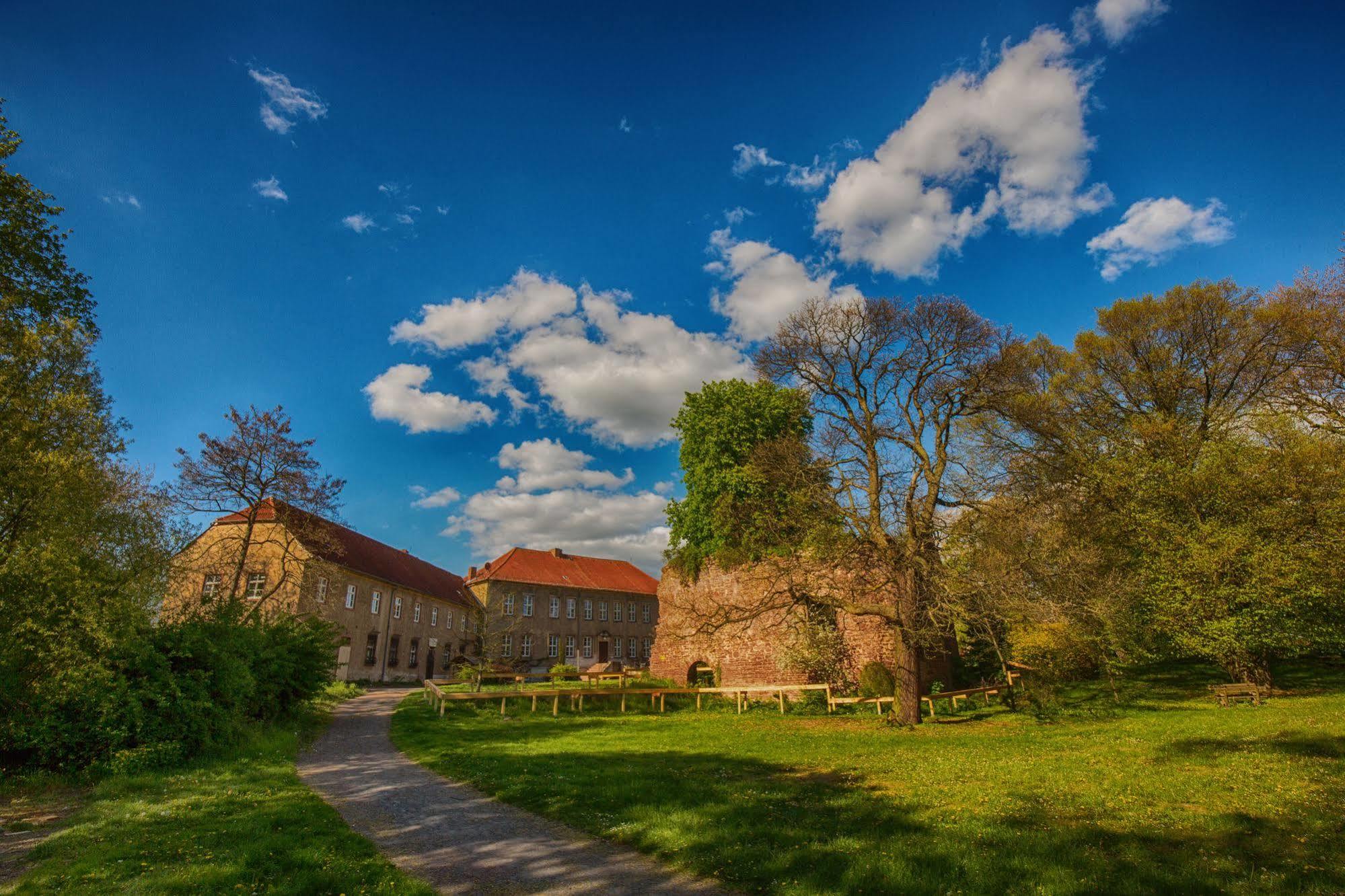 Hotel Veltheimsburg Bebertal Zewnętrze zdjęcie